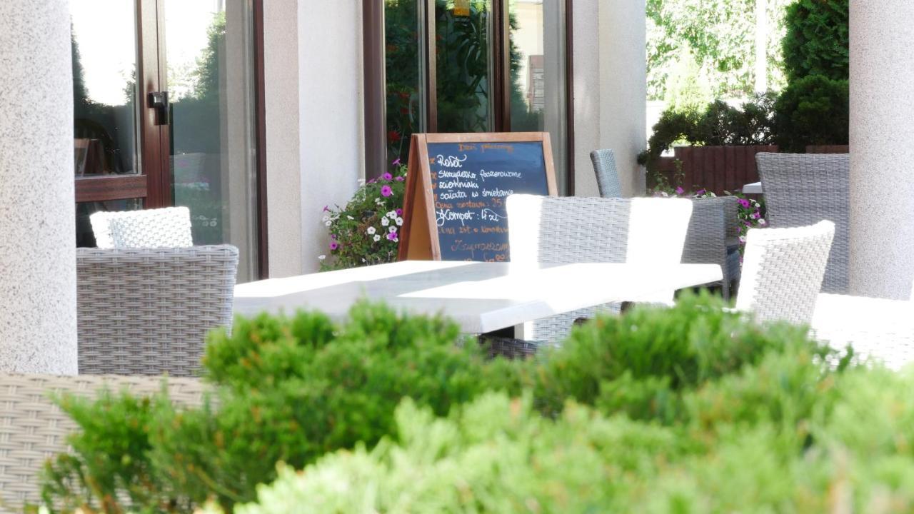 Restauracja Kargul Noclegi Łęczyca エクステリア 写真